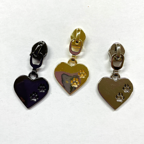 Heart Dog Paw Print No.5 Zip Pull 1 per pack  comes in 3 colours