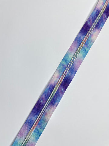 Light Galaxy -White Rainbow teeth- No5 Zipper - Comes as 1-1/2 metre Packs